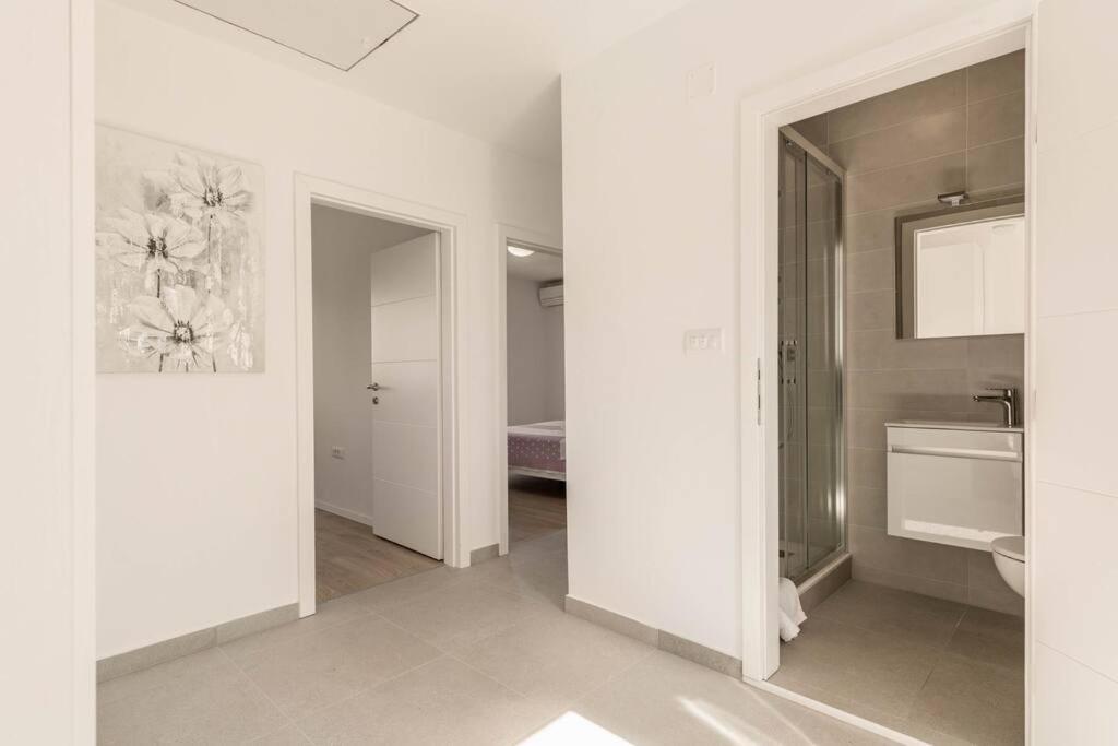 Garden House Sutivan Exterior photo